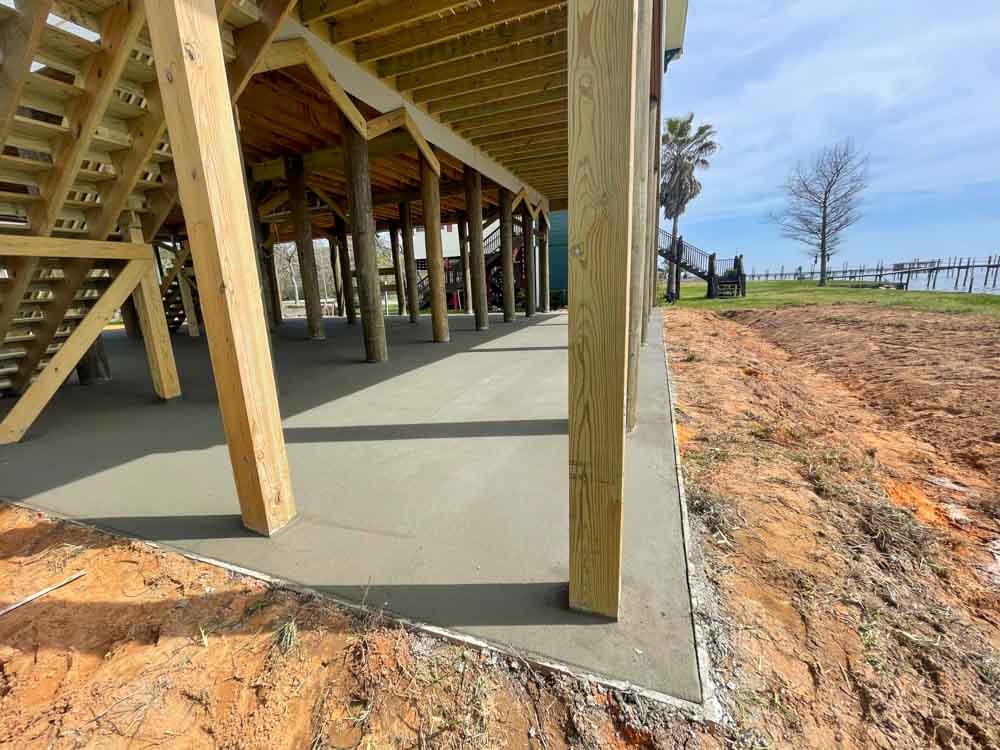 Drying Cement of a Concrete construction of a house's exterior floor